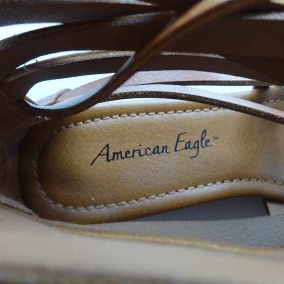 American Eagle women's strappy sandals size 6 1/2, brown with 1" wedge heels VGC - Picture 4 of 13